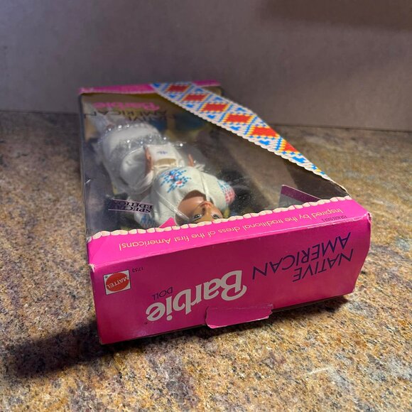 Mattel 1992 “Native American” Barbie Doll *NEW* - Picture 3 of 7